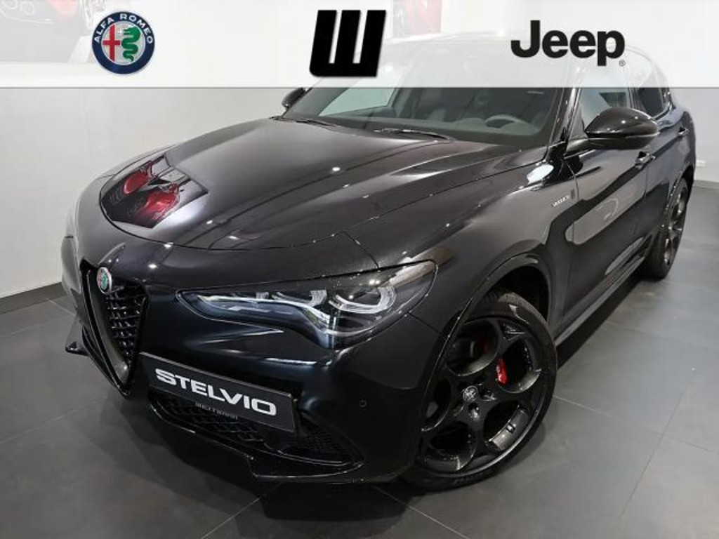 Alfa Romeo Stelvio Veloce Q4 AT8
