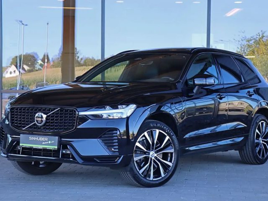 Volvo XC60 AWD Geartronic T6 Recharge Plus Dark