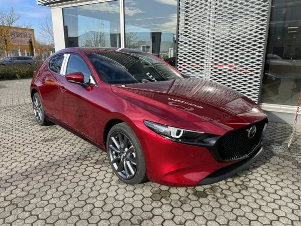 Mazda 3 Exclusive-line