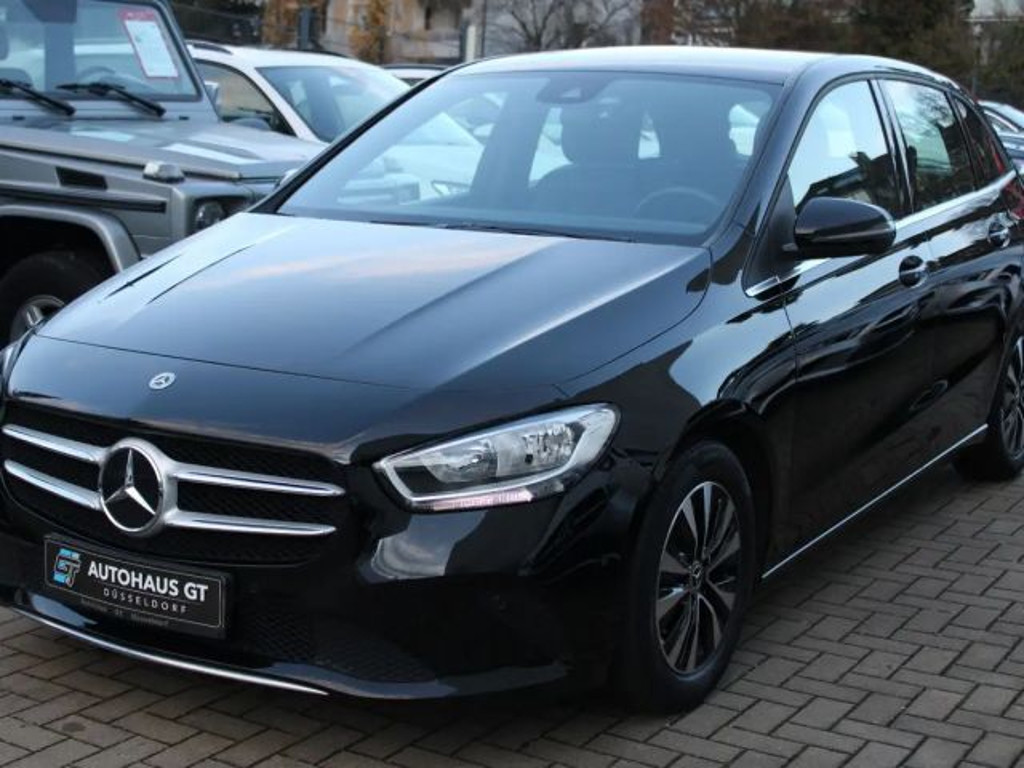 Mercedes-Benz B-Klasse B 180 Style B 180 d Sedan