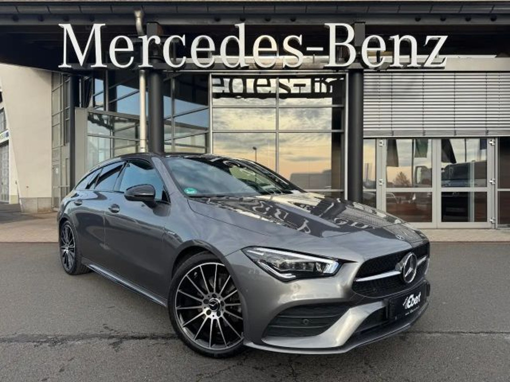 Mercedes-Benz CLA-Klasse CLA 200 AMG Line