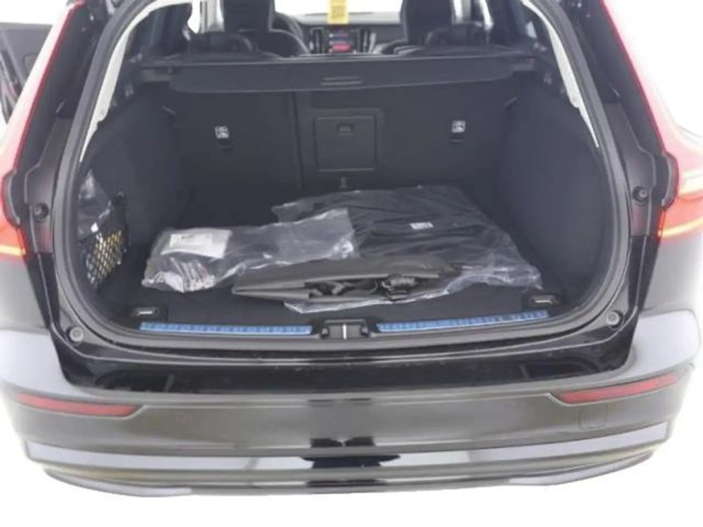 Volvo V60 AWD T6 Hybrid Recharge Dark Ultra