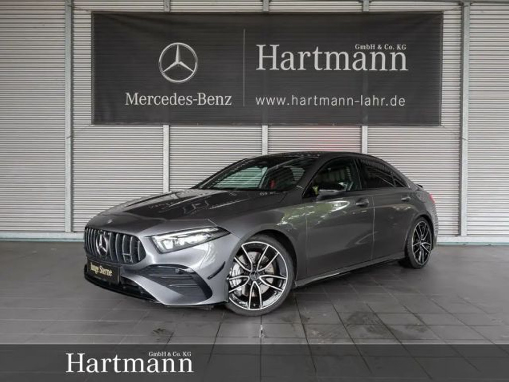 Mercedes-Benz A-Klasse A 35 AMG 4MATIC AMG Line