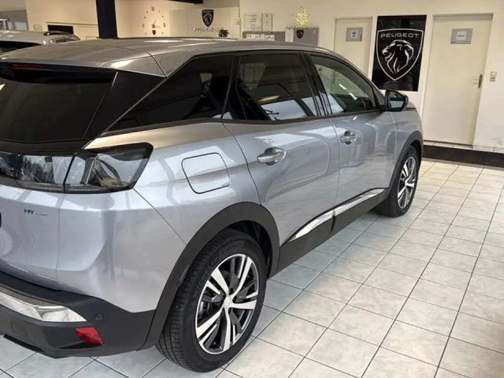 Peugeot 3008 Allure Pack Hybrid EAT8