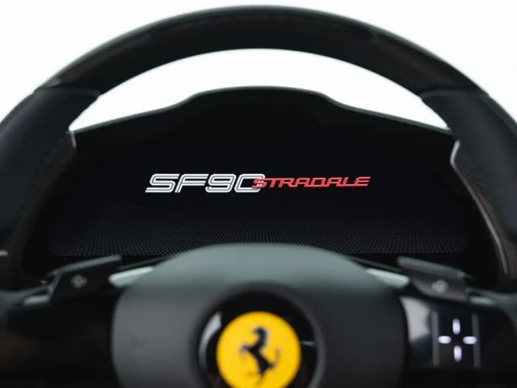 Ferrari SF90