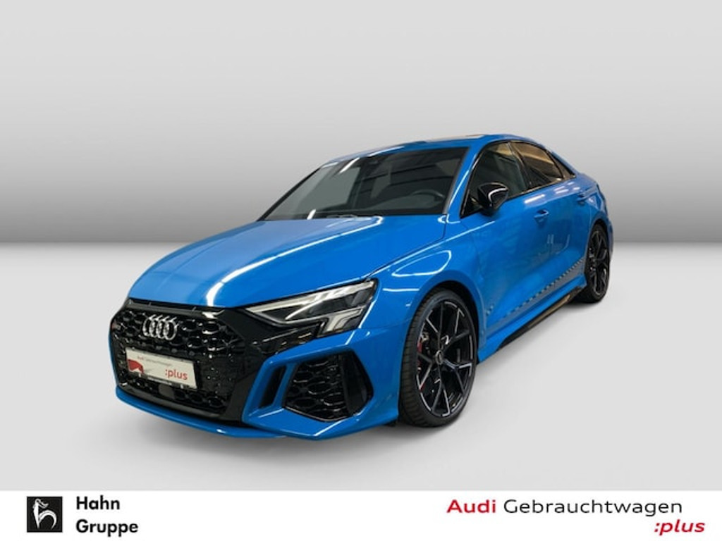 Audi RS3 Sedan Quattro S-Tronic