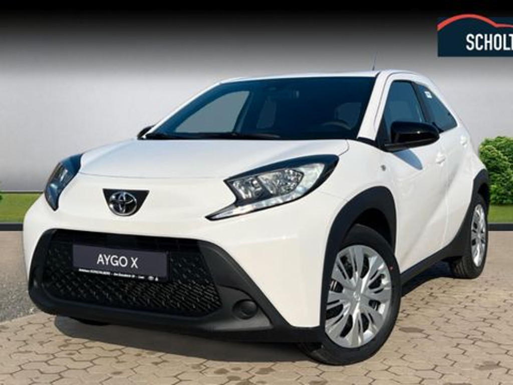 Toyota Aygo X Business 5-deurs Basis