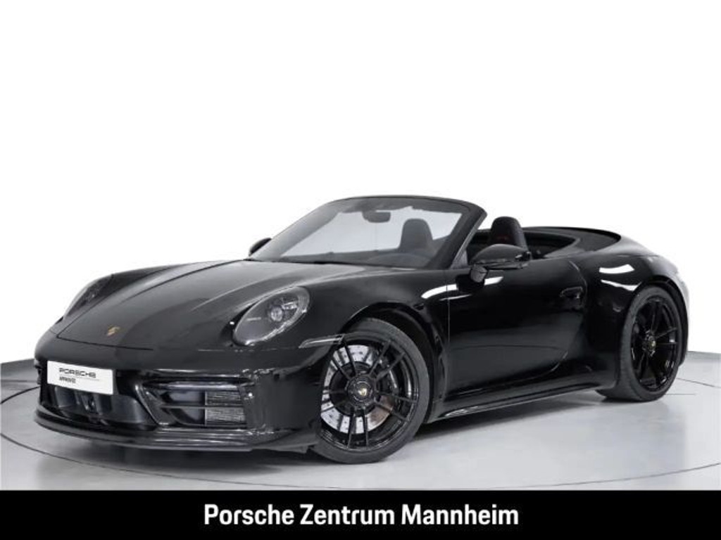 Porsche 992 GTS Cabrio Carrera 4