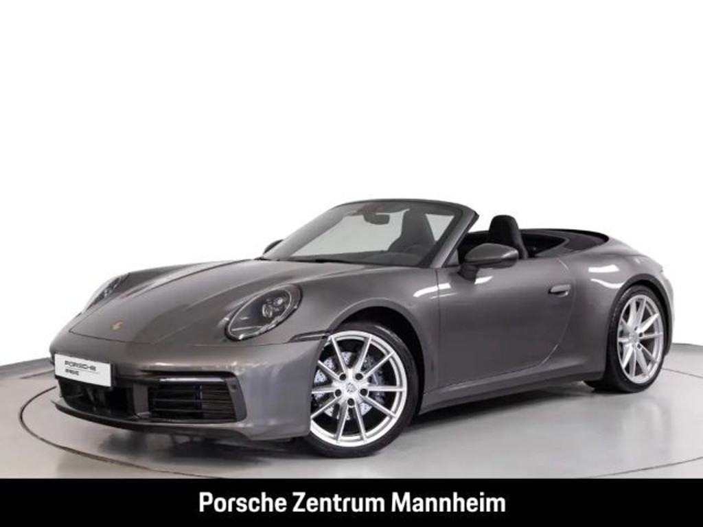 Porsche 992 Cabrio Carrera 4