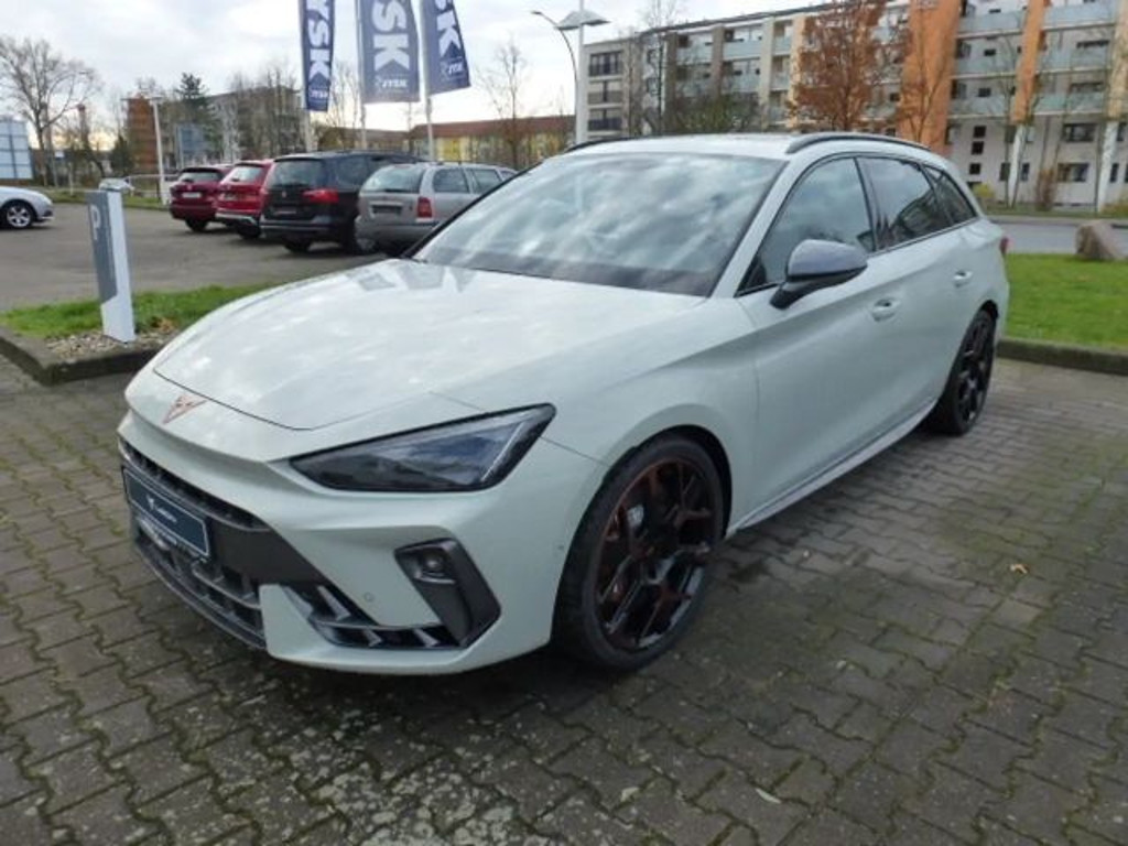 Cupra Leon Sportstourer 4Drive 2.0 TSI DSG VZ