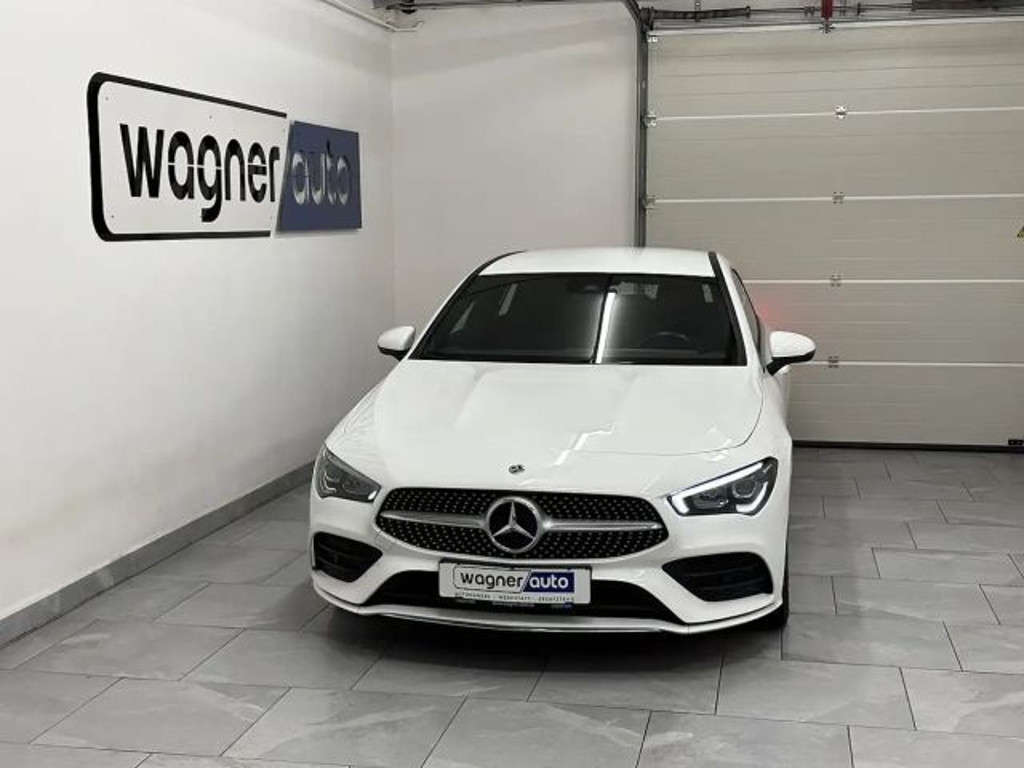 Mercedes-Benz CLA-Klasse CLA 180 AMG Line Shooting Brake
