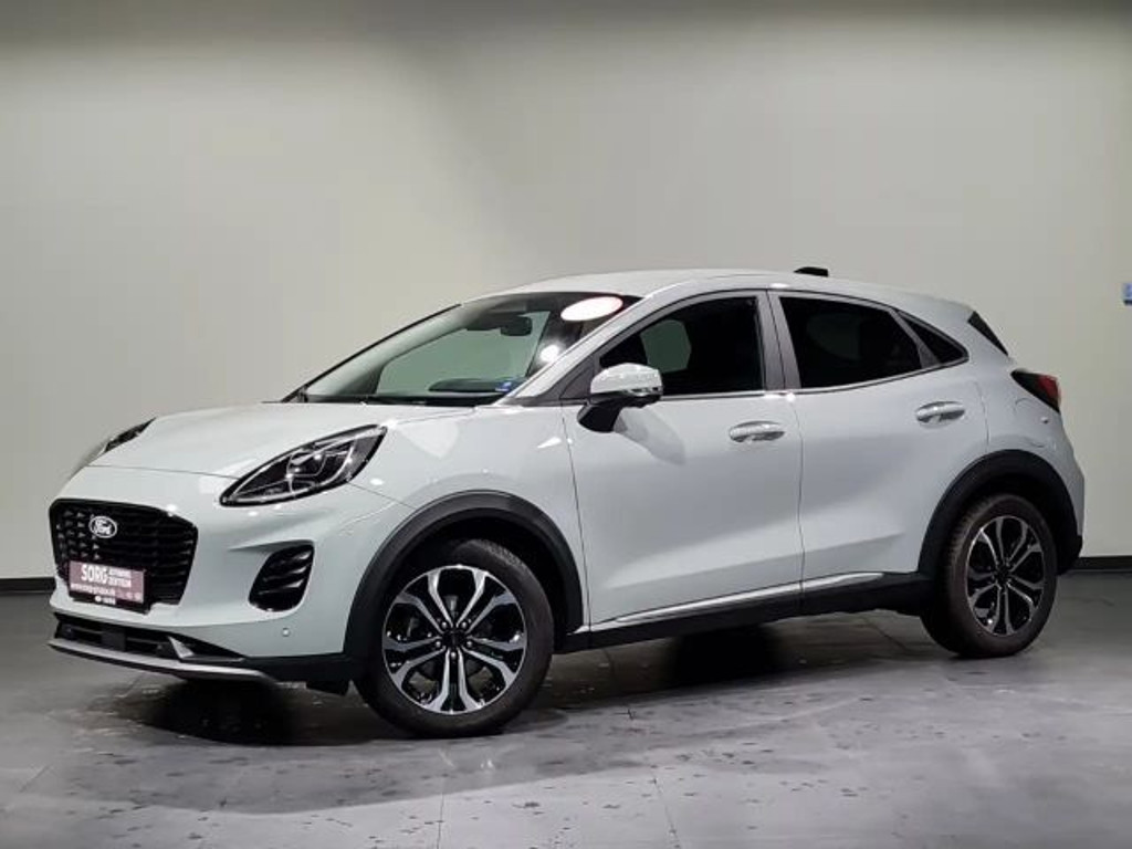 Ford Puma EcoBoost Titanium