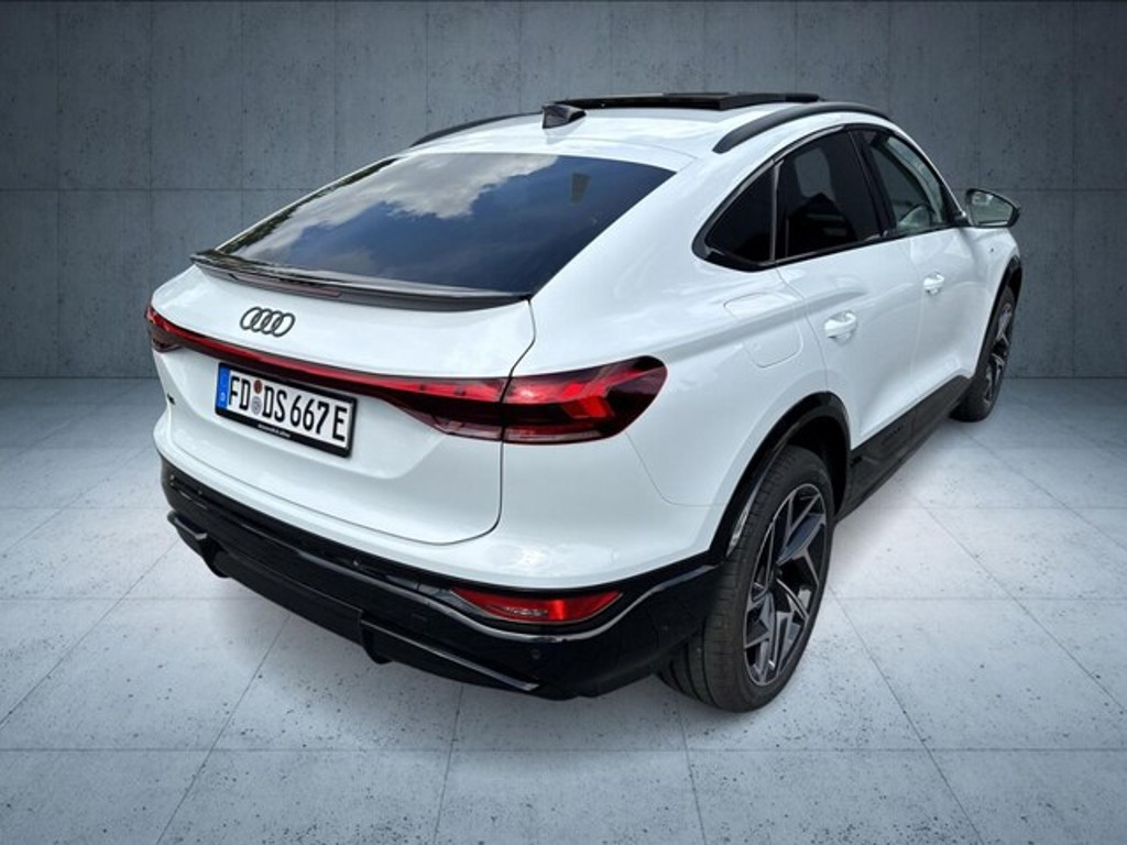 Audi Q6 e-tron