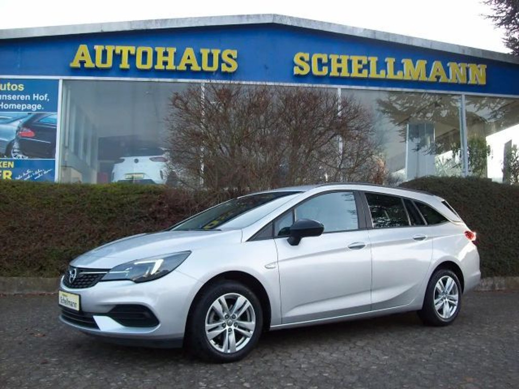 Opel Astra Sports Tourer Edition