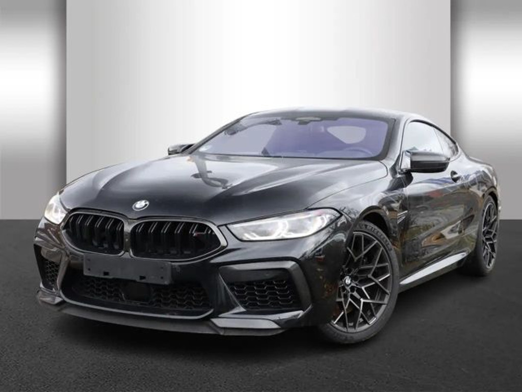BMW M8