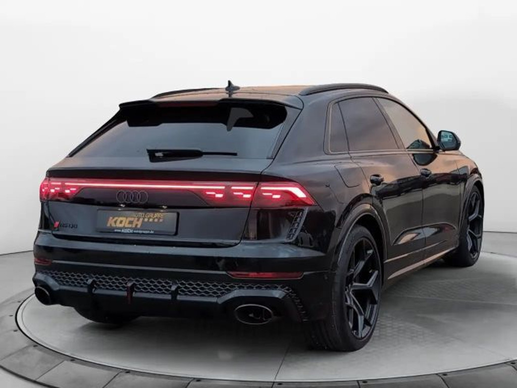 Audi RS Q8 Performance