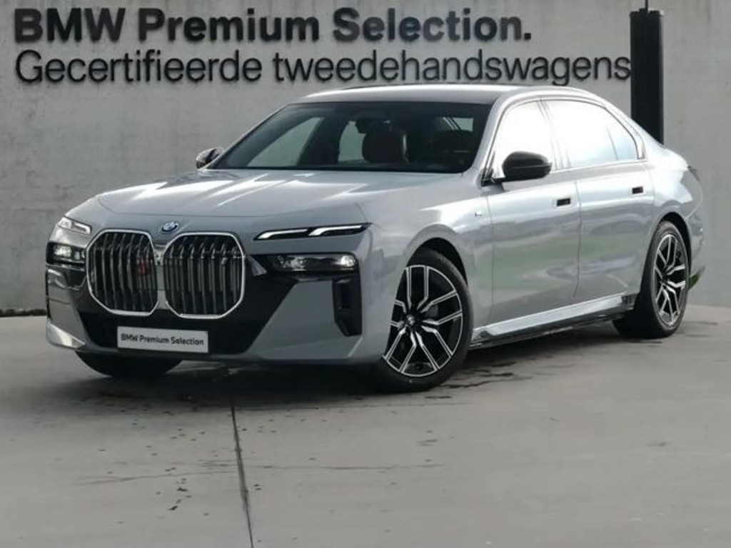 BMW i7 M-Sport Sedan