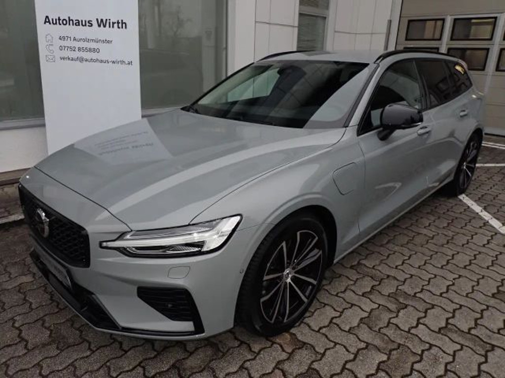 Volvo V60 AWD T6 Plus Dark