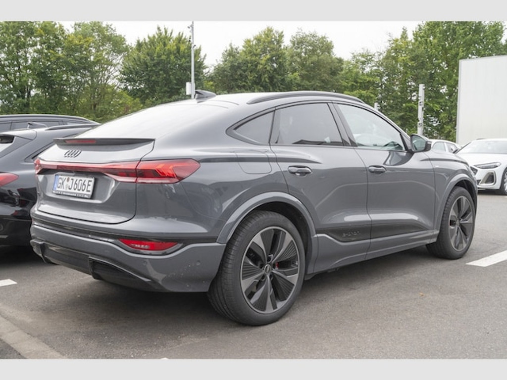 Audi Q6 e-tron