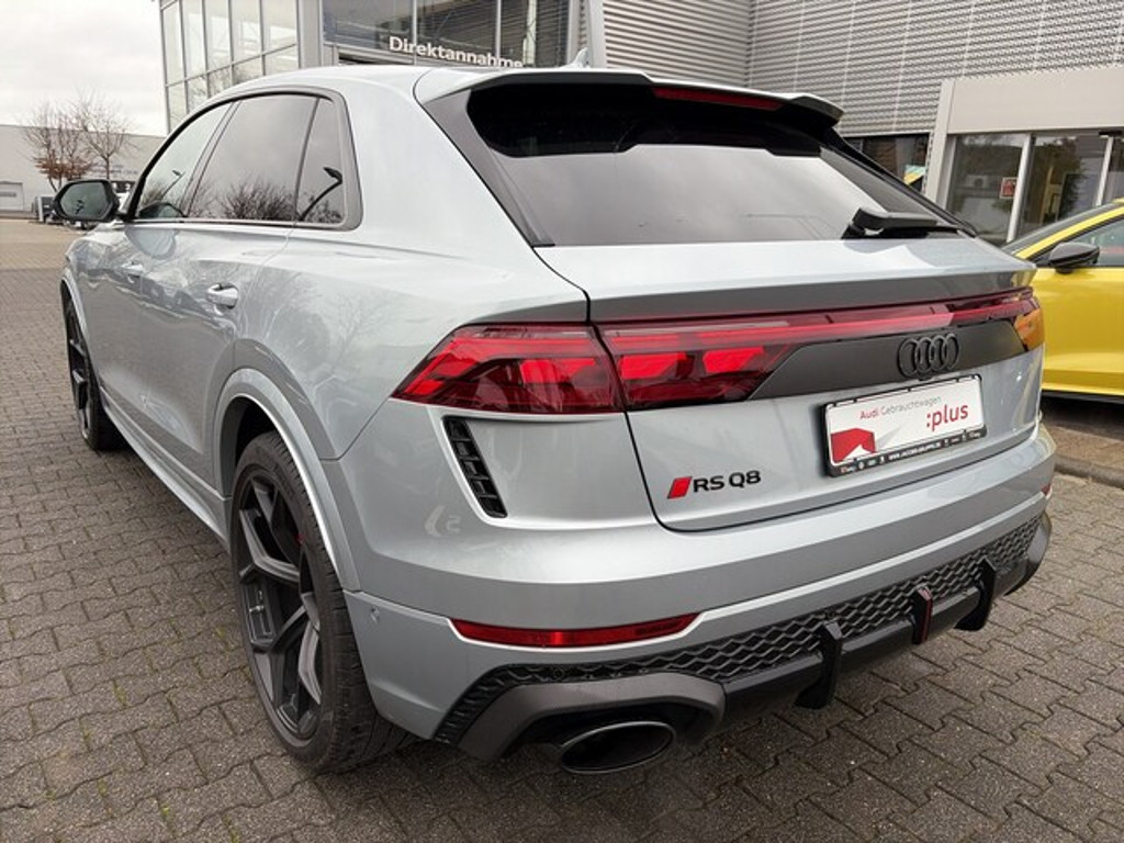 Audi RS Q8