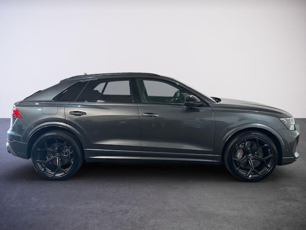 Audi RS Q8 Quattro Performance