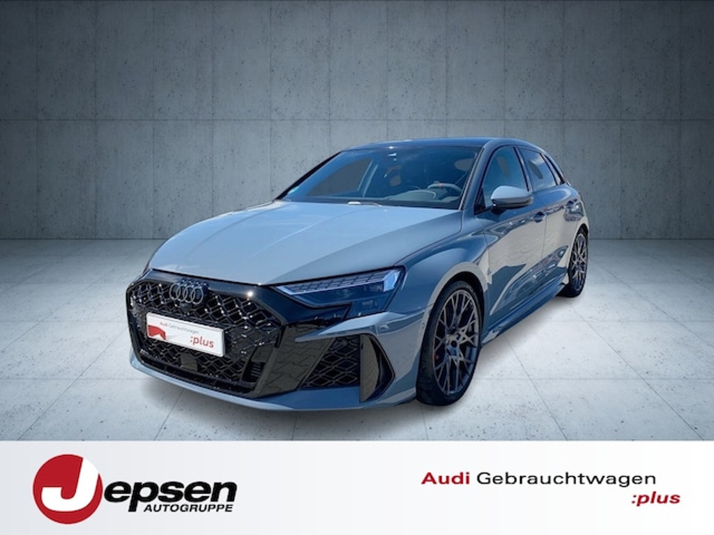 Audi RS3 Sportback Quattro S-Tronic