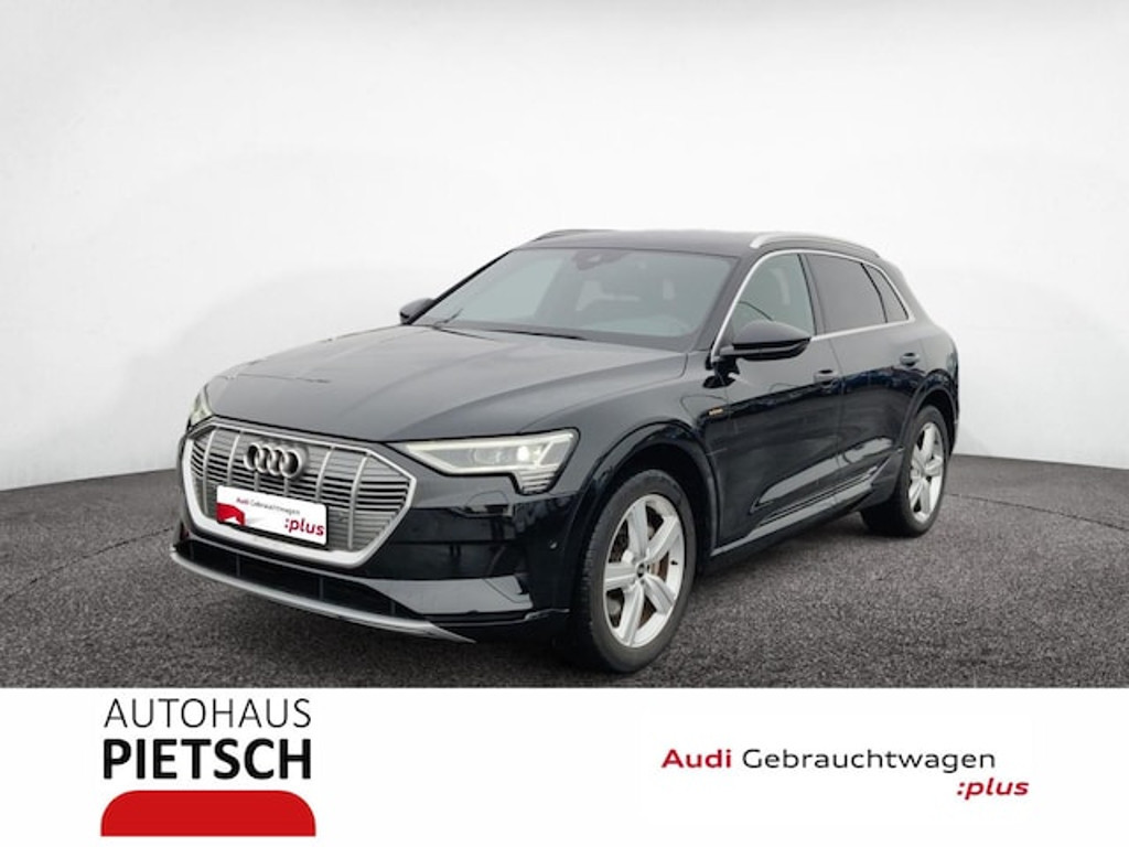 Audi e-tron Quattro 50
