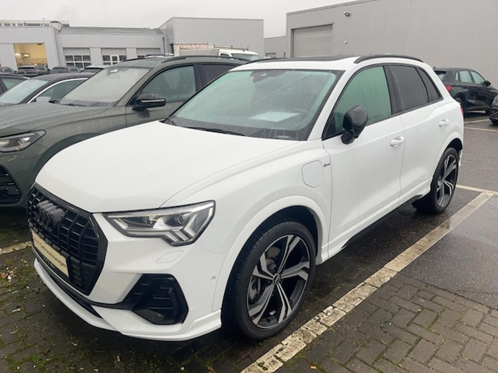 Audi Q3 S-Tronic Hybride 45 TFSI