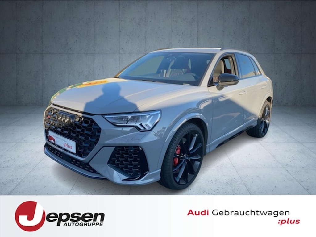 Audi RS Q3 Quattro S-Tronic