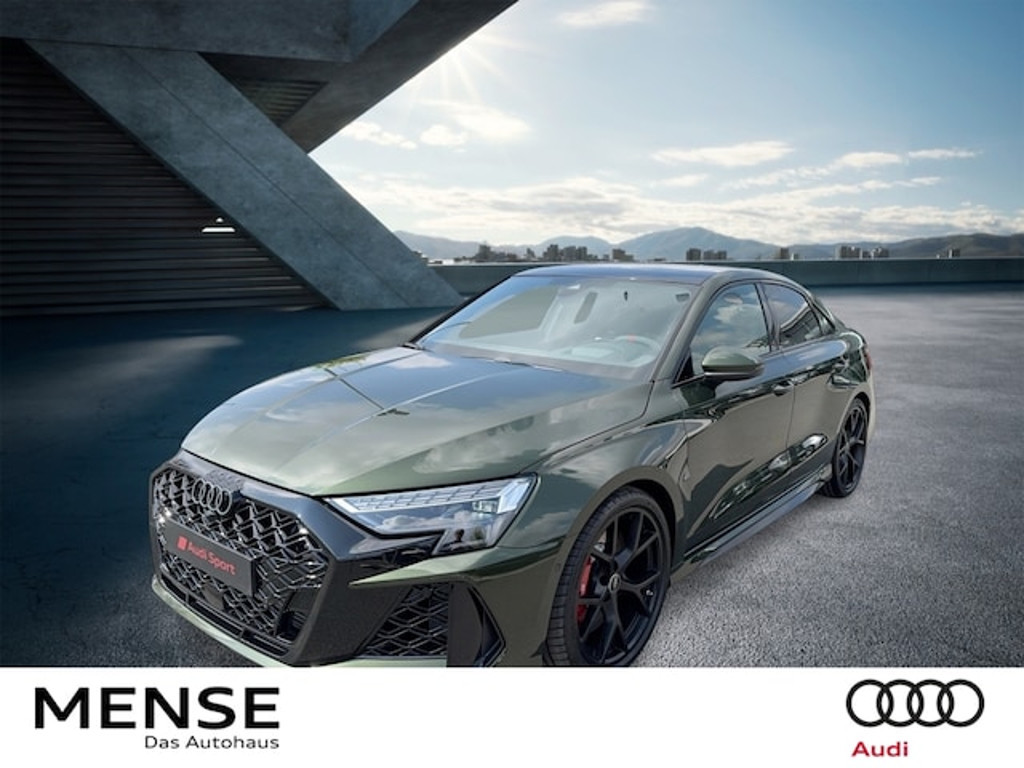 Audi RS3 Sedan Quattro S-Tronic