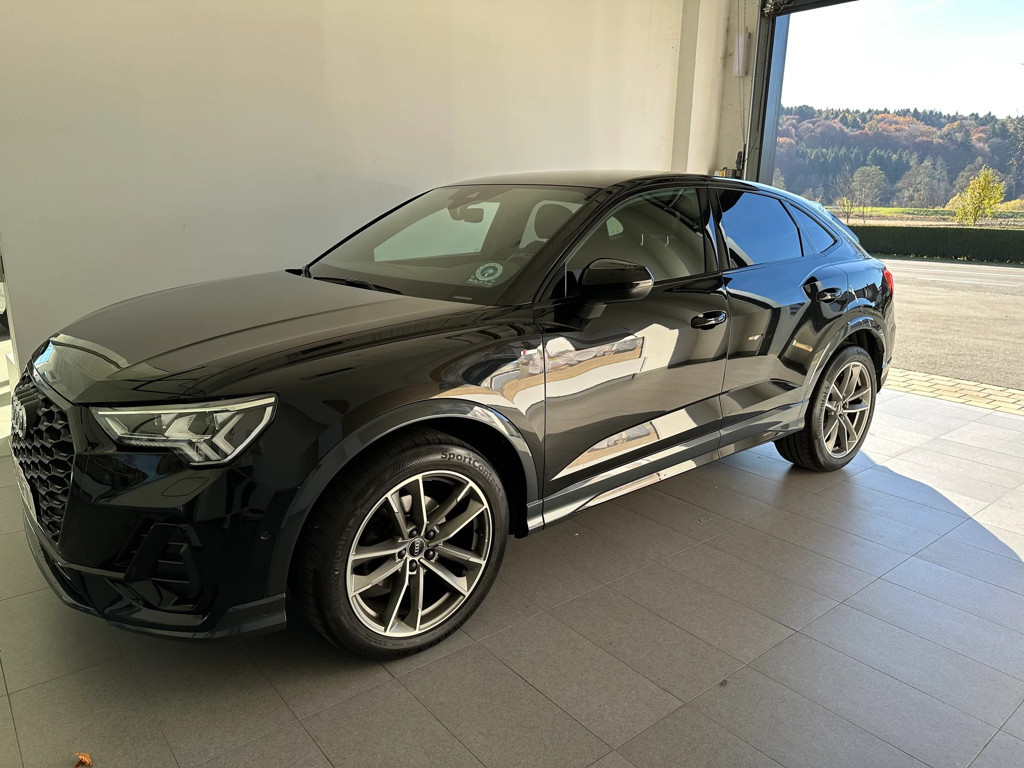 Audi Q3 Sportback Quattro S-Line 35 TDI