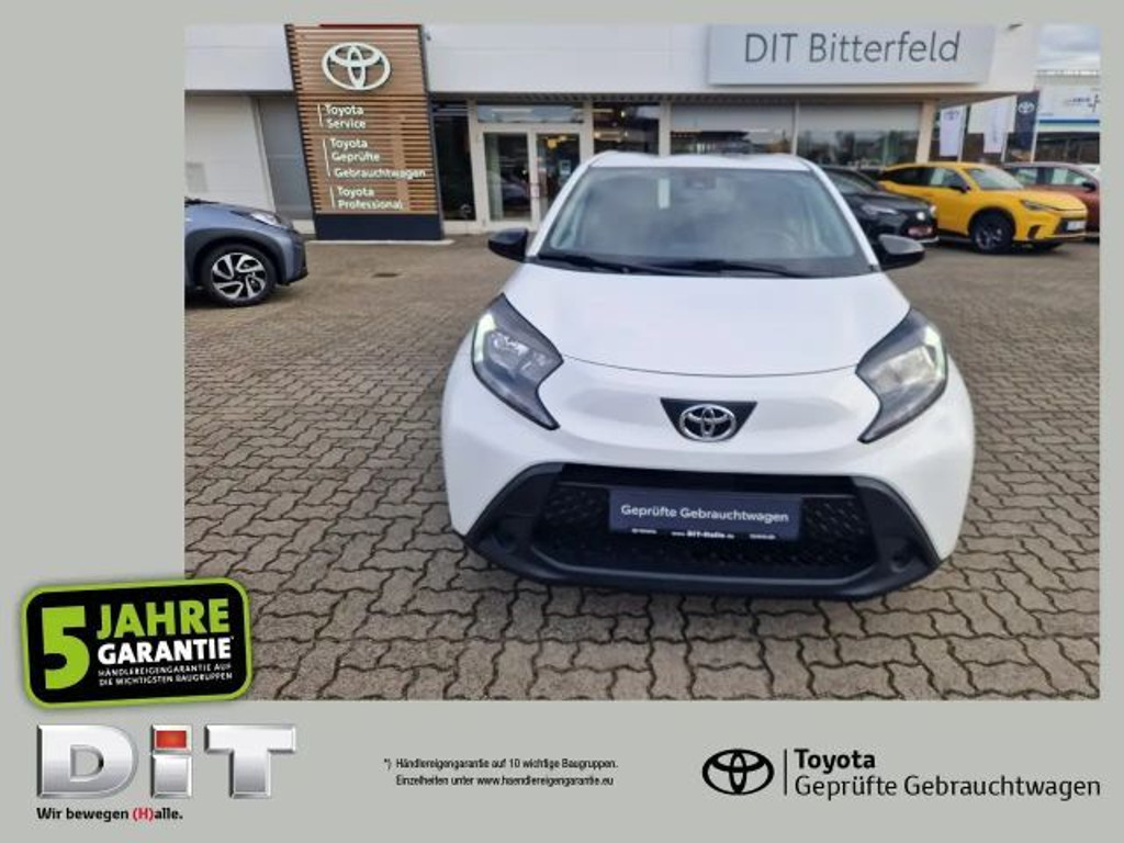 Toyota Aygo Hatchback 1.0 VVT-i Play