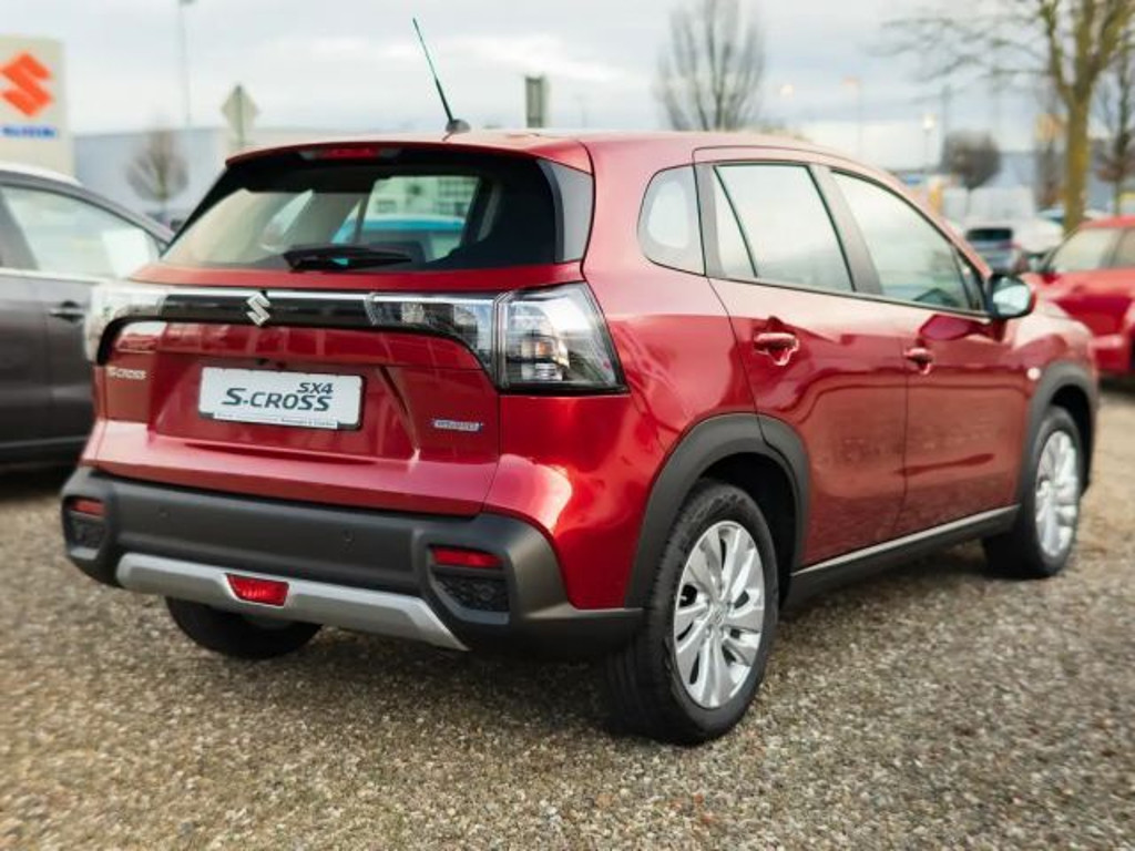 Suzuki S-Cross