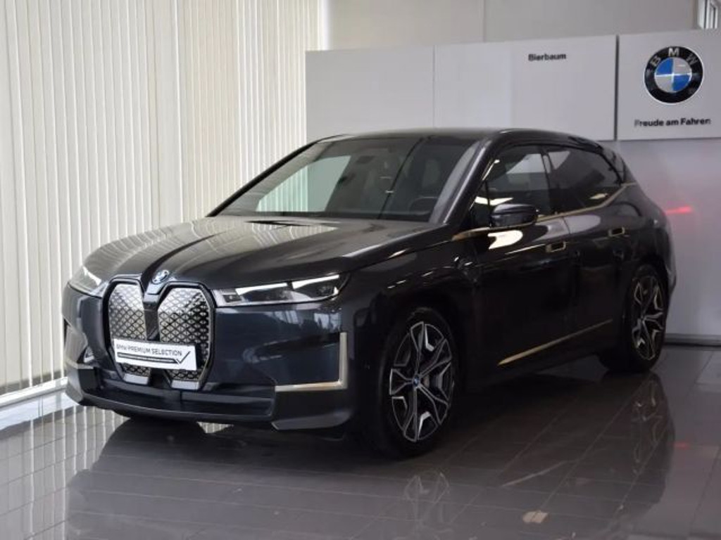 BMW iX xDrive40