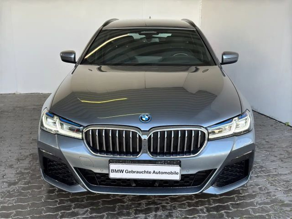 BMW 5 Serie 530 M-Sport xDrive Touring 530e