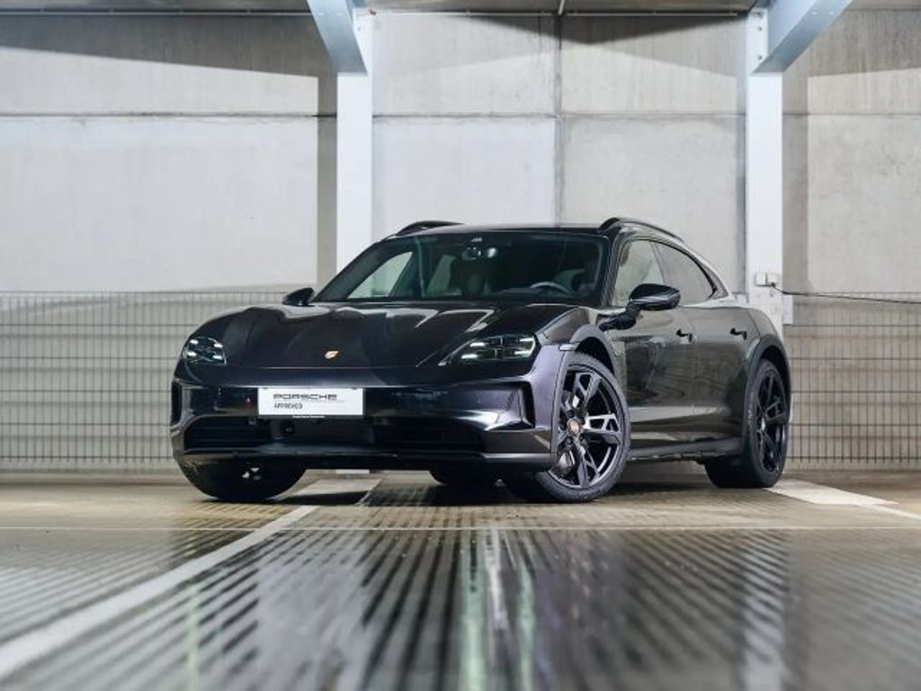 Porsche Taycan 4S Cross Turismo