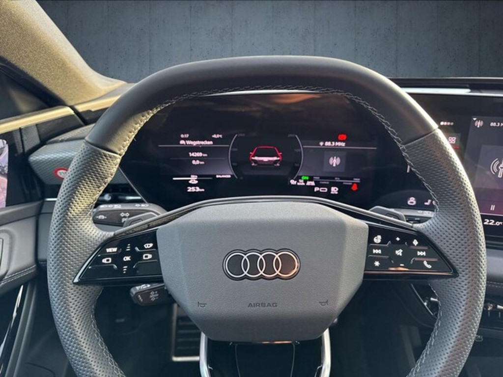 Audi A6 e-tron