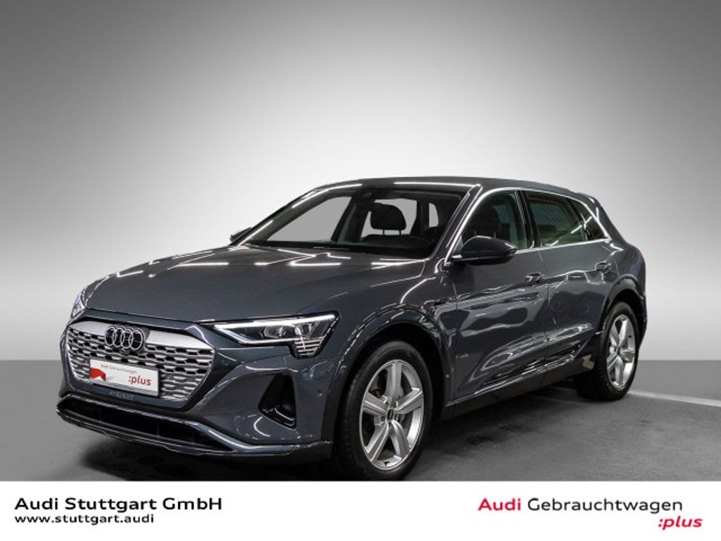 Audi Q8 e-tron Quattro 50