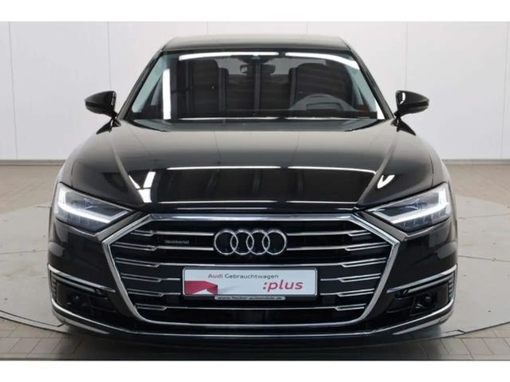 Audi A8 Quattro Hybride 60 TFSI