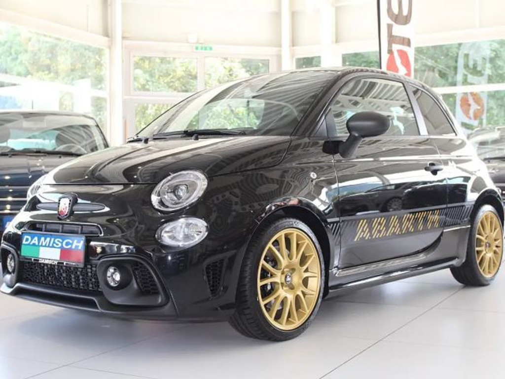 Abarth 695 70th Anniversario