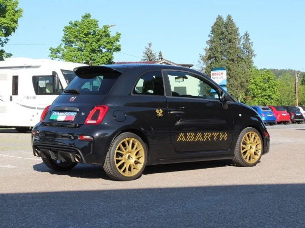 Abarth 695