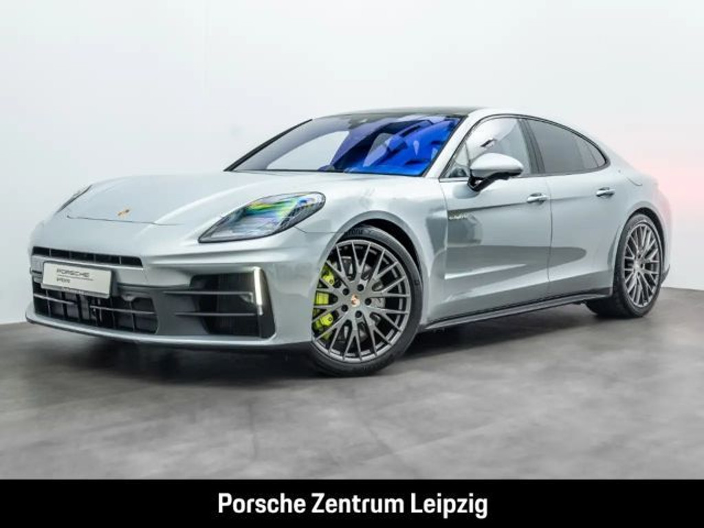 Porsche Panamera E-Hybrid 4