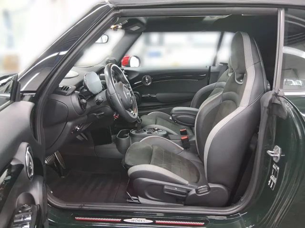 Mini John Cooper Works Cabrio