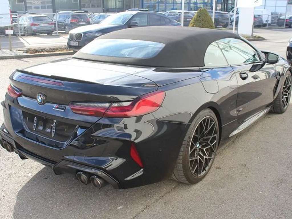 BMW M8