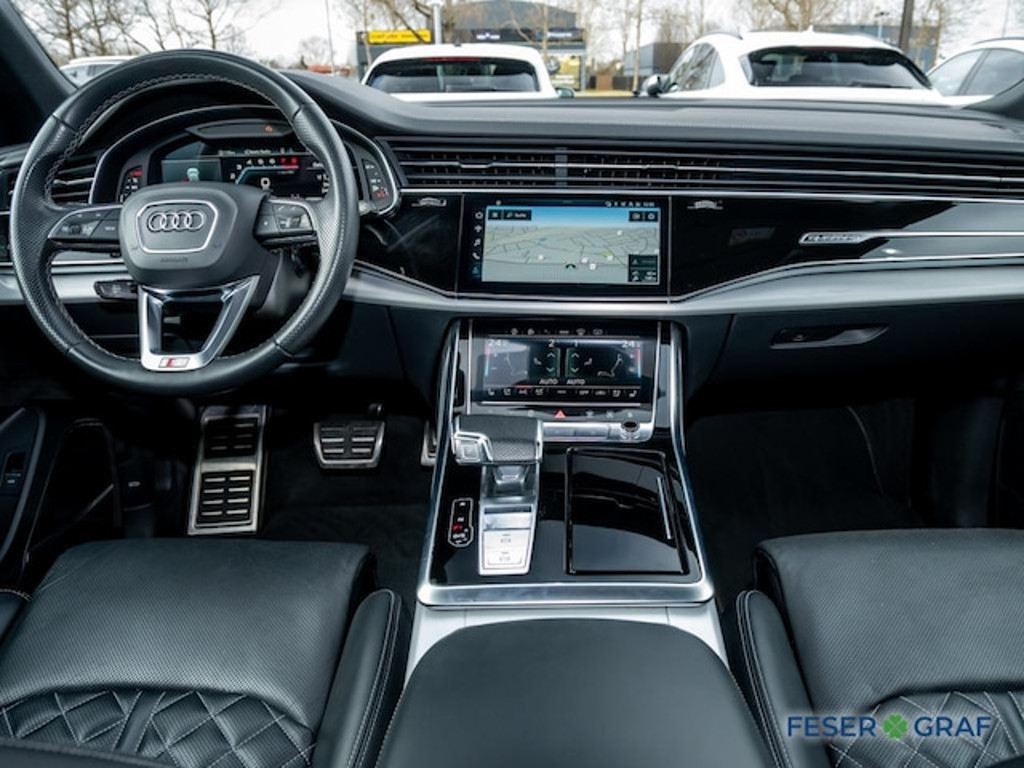Audi SQ8