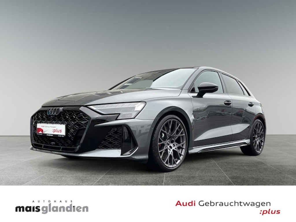 Audi RS3 Sportback Quattro S-Tronic