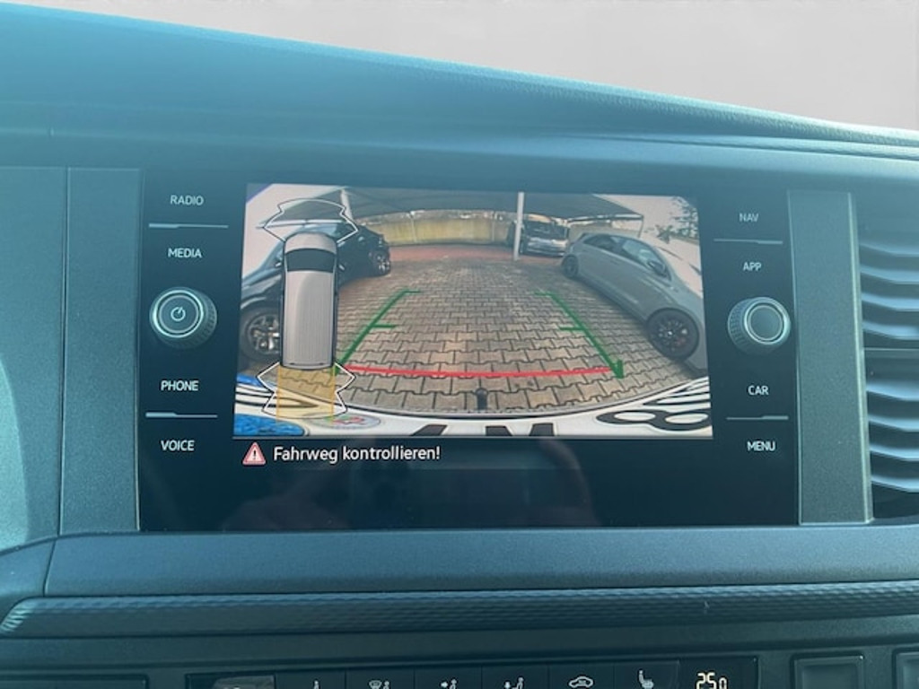 Volkswagen Caravelle