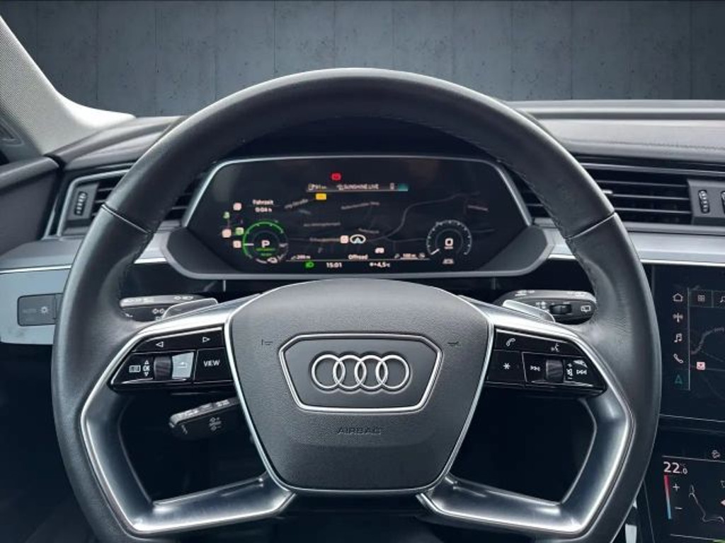 Audi e-tron