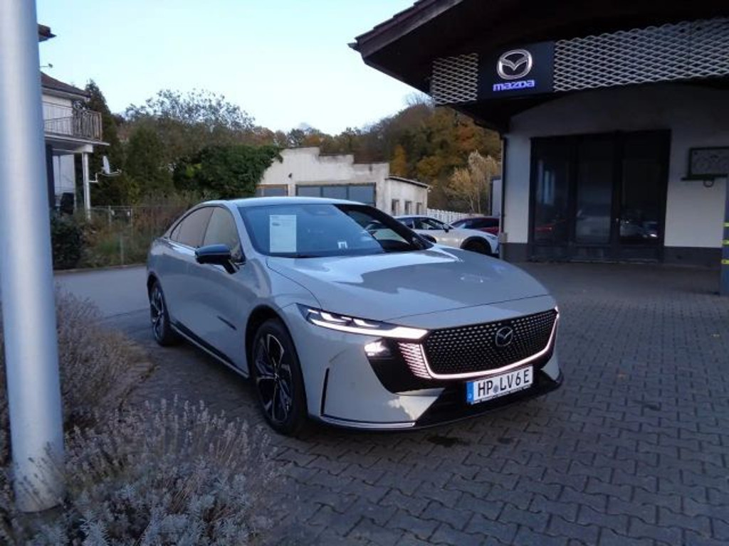 Mazda 6e
