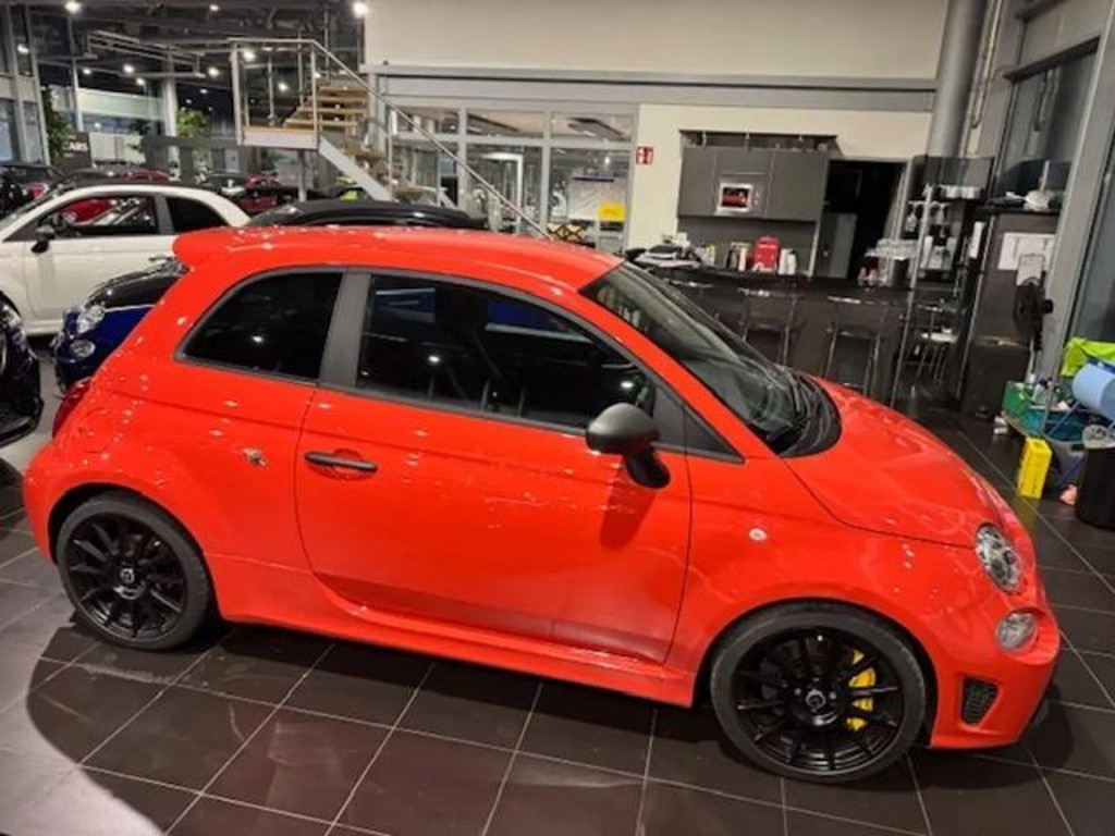 Abarth 695